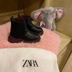 Brand new black leather Zara boots
